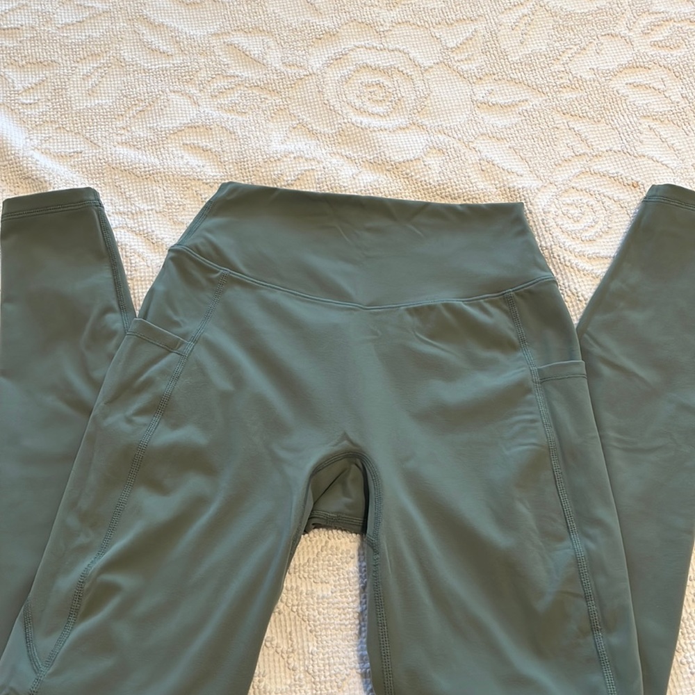 BuffBunny Rosa Pocketed Green Leggings